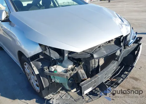 2019 Hyundai Elantra Se from USA, damaged, VIN 5NPD74LF1KH432316